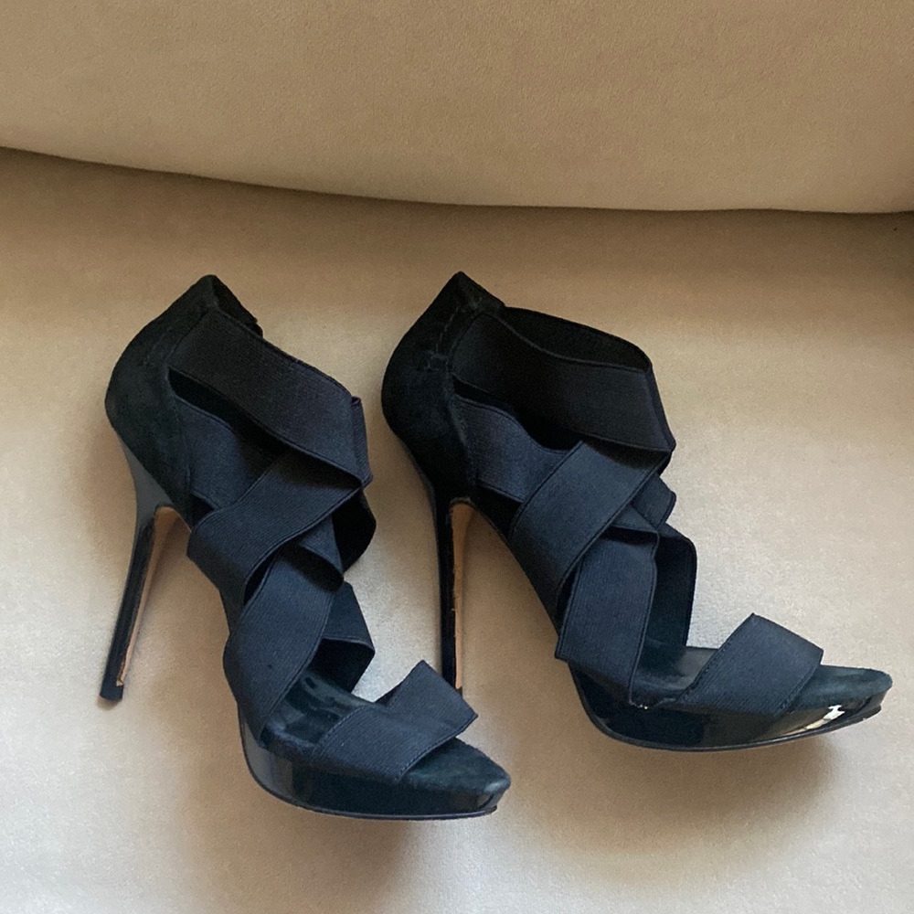 Black strapped 4 inch heels